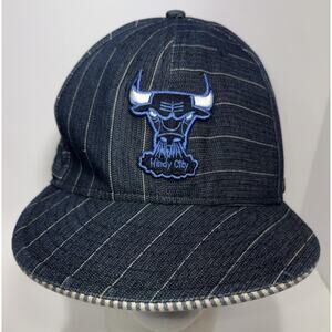 Vintage New Era Hardwood Classics Chicago Bulls Fitted Hat 59FIFTY 7 3/4”